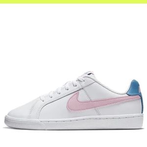 Nike Court Royale shoe size 4.5 youth